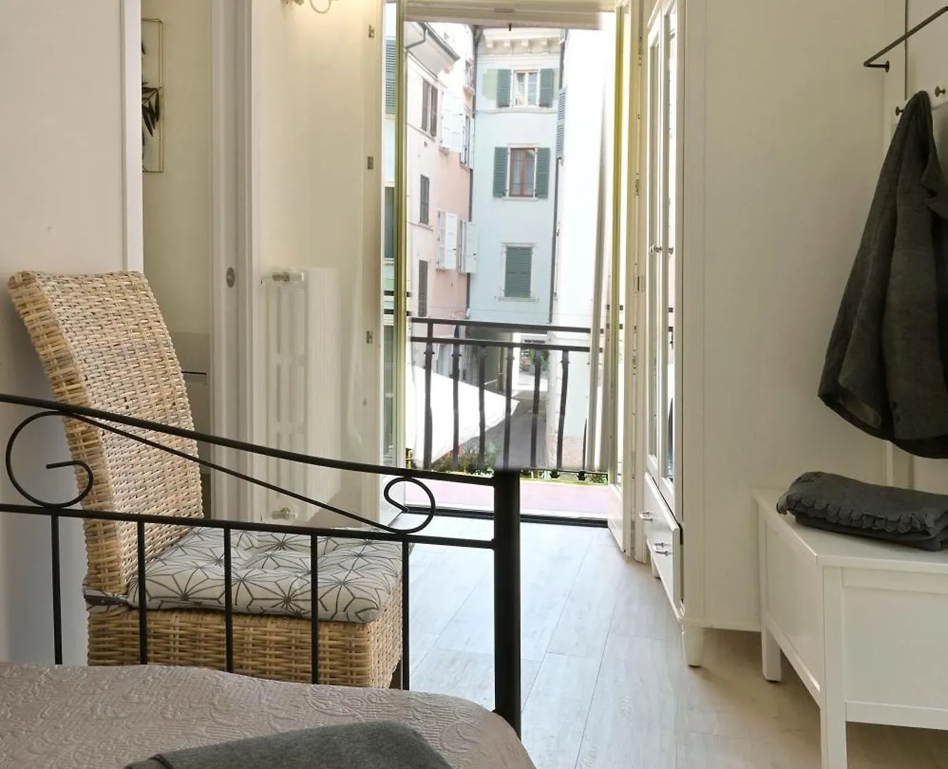 Cavour Apartments Salò
