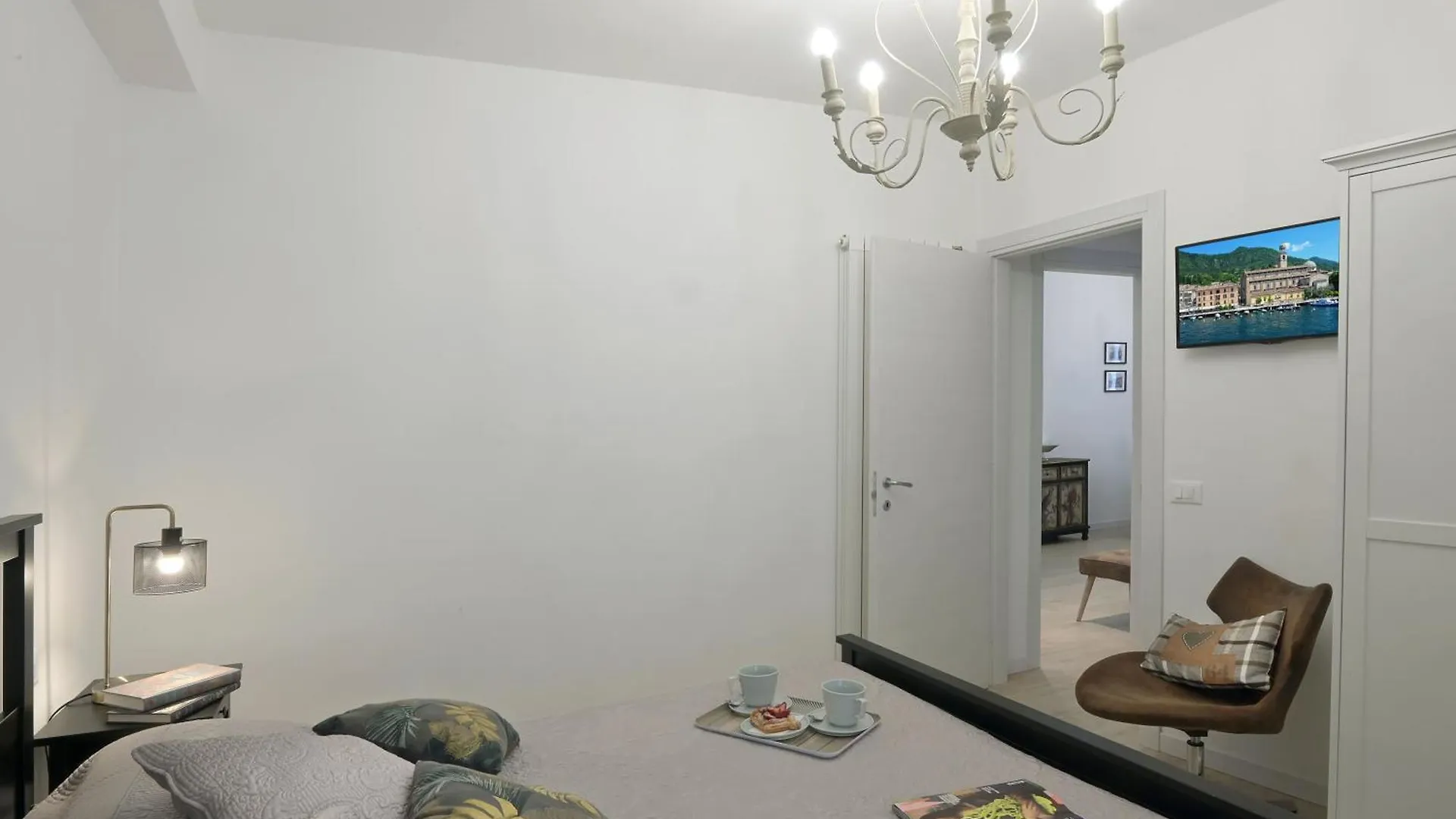 Cavour Apartments Salò